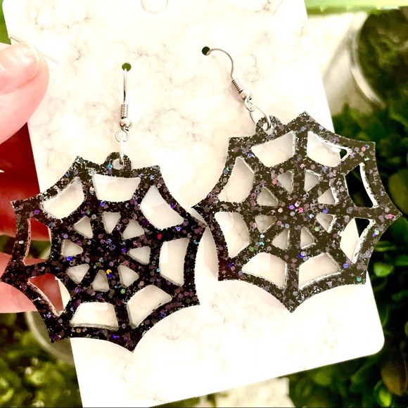 Spiderweb Earrings - Picture 1 of 7